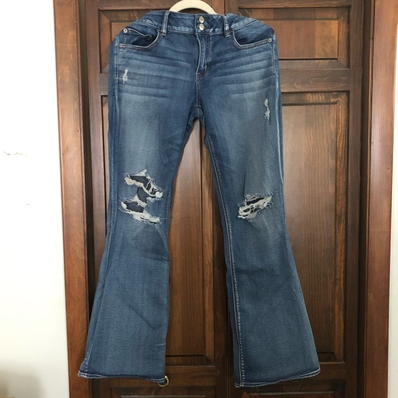 American Eagle Outfitters Denim - American Eagle Artist Flare Distressed Jeans